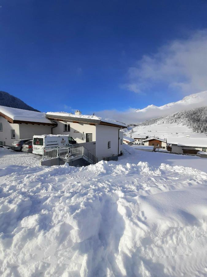 Apart Bergzeit Nauders Exterior photo